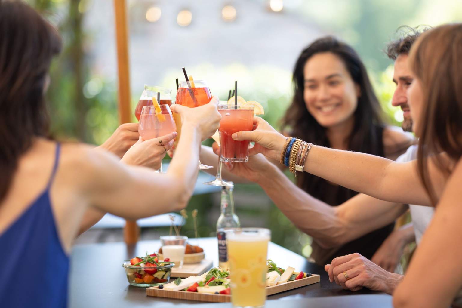 Happy hours restaurant brasserie le vegetarium maison yves rocher la gacilly bretagne